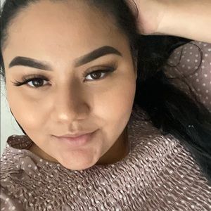 Meet your Posher, Mariana